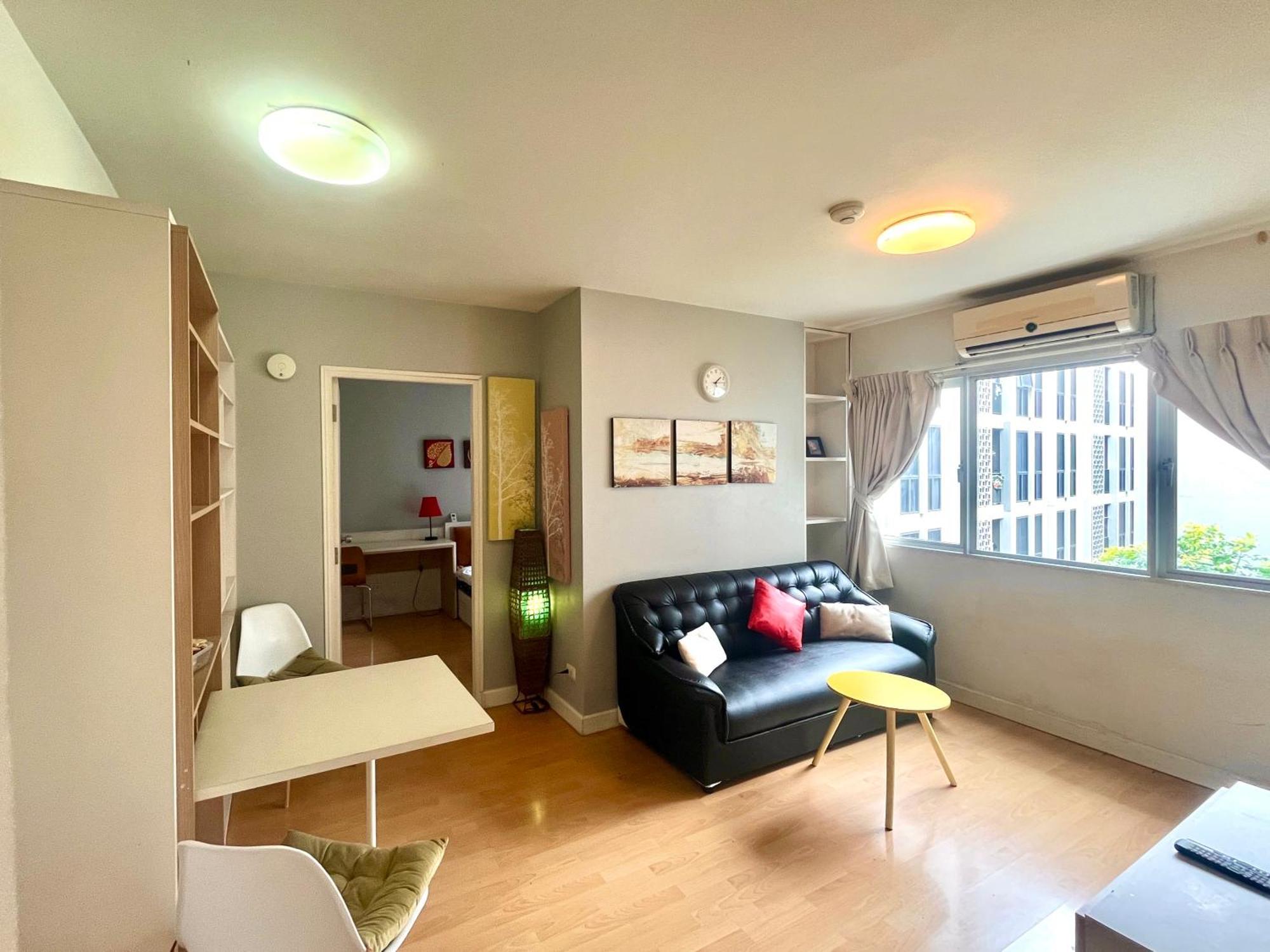 1Br Condo 5 Min To Bts 1000Mbps Fiber Wi-Fi * Bangkok
