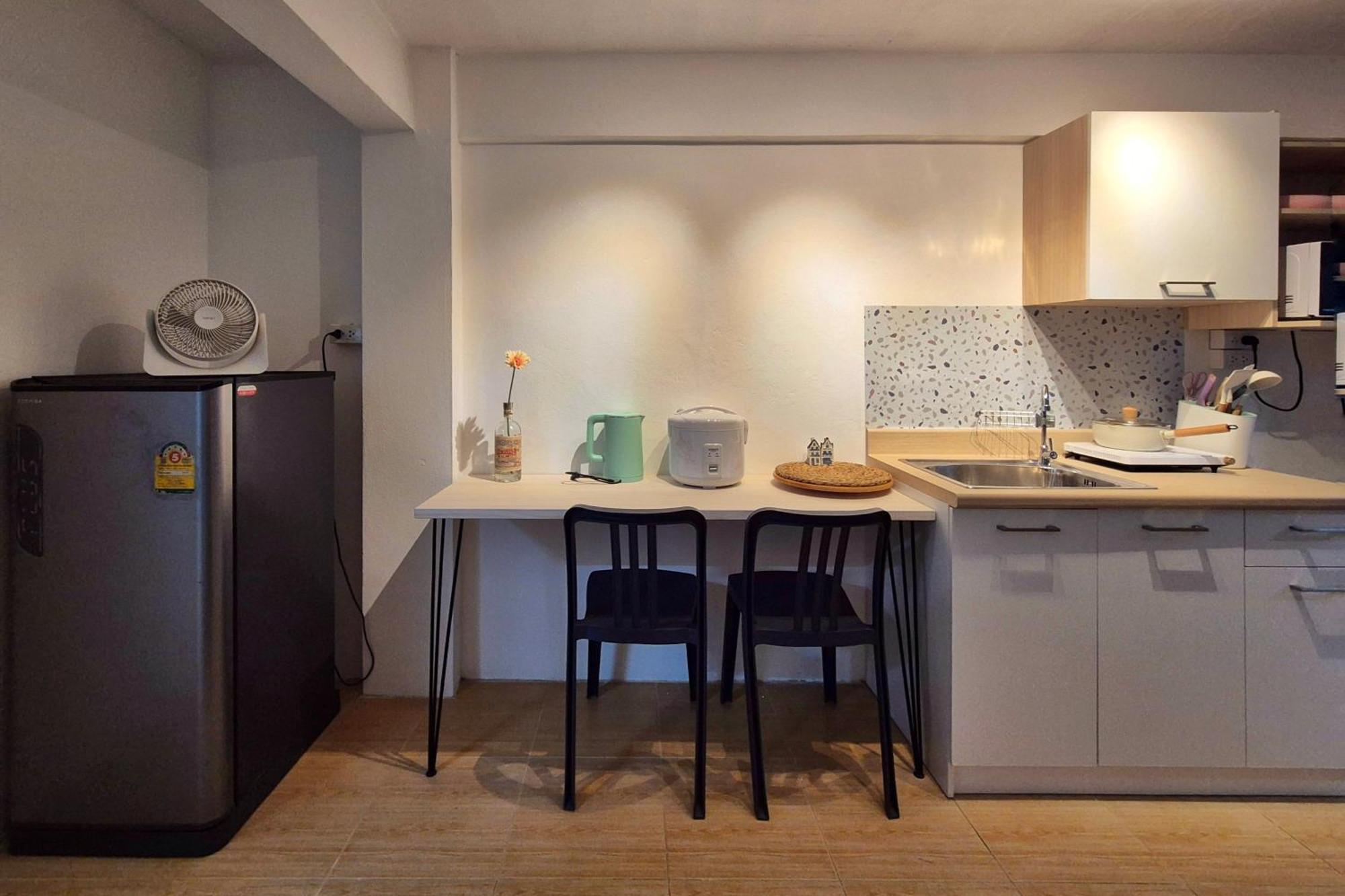 Entire Townhouse At Yaek Lam Sali Station Appartement