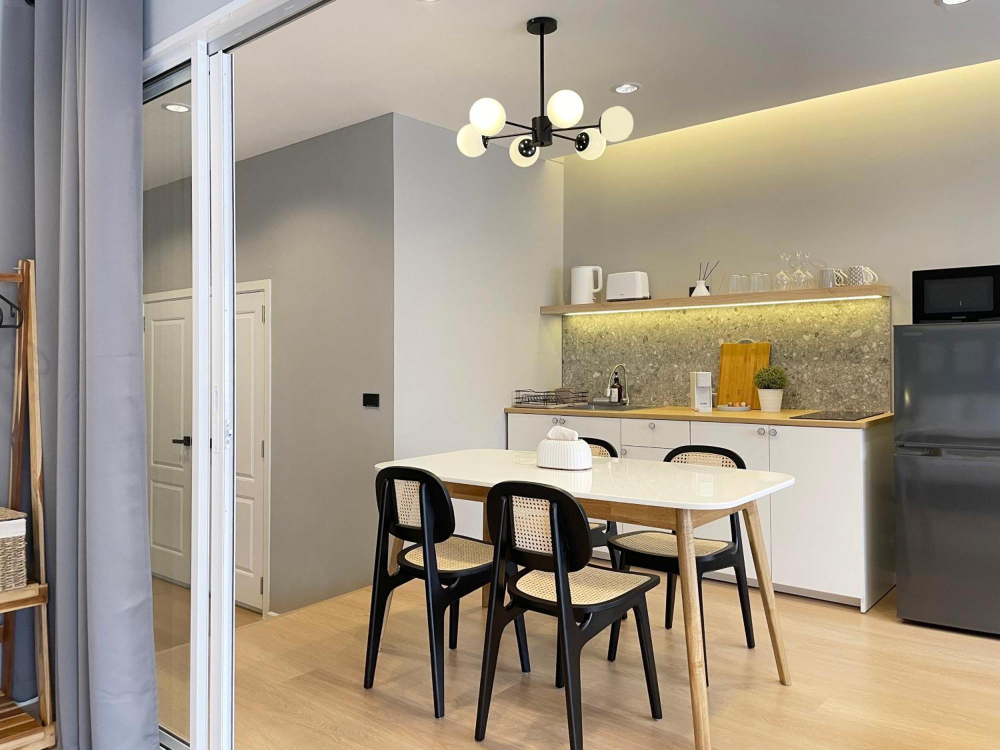 Apartemen 2nd Fl. 2br In Old Town With Rooftop View *