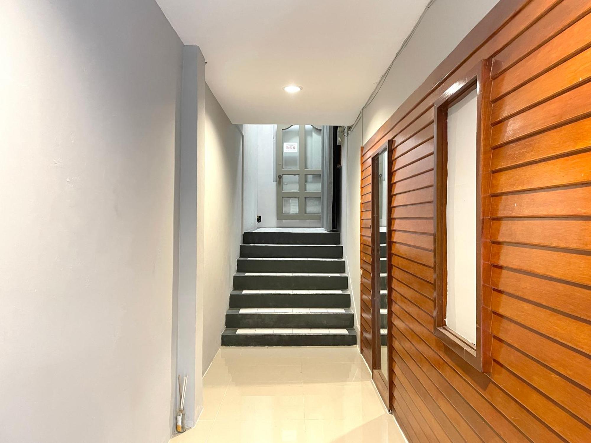 Apartemen 2nd Fl. 2br In Old Town With Rooftop View *