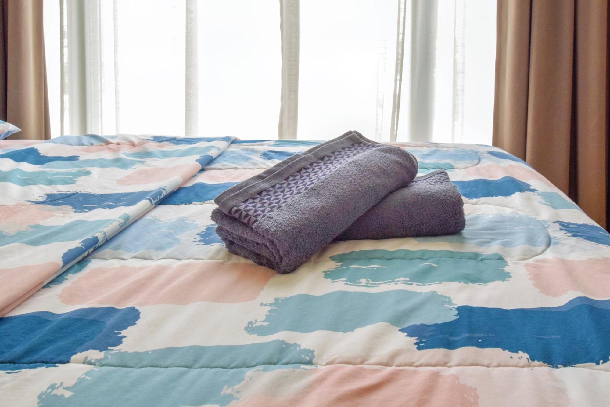 Couette-café Bts Ekkamai-free Pool-bus To Pattya *