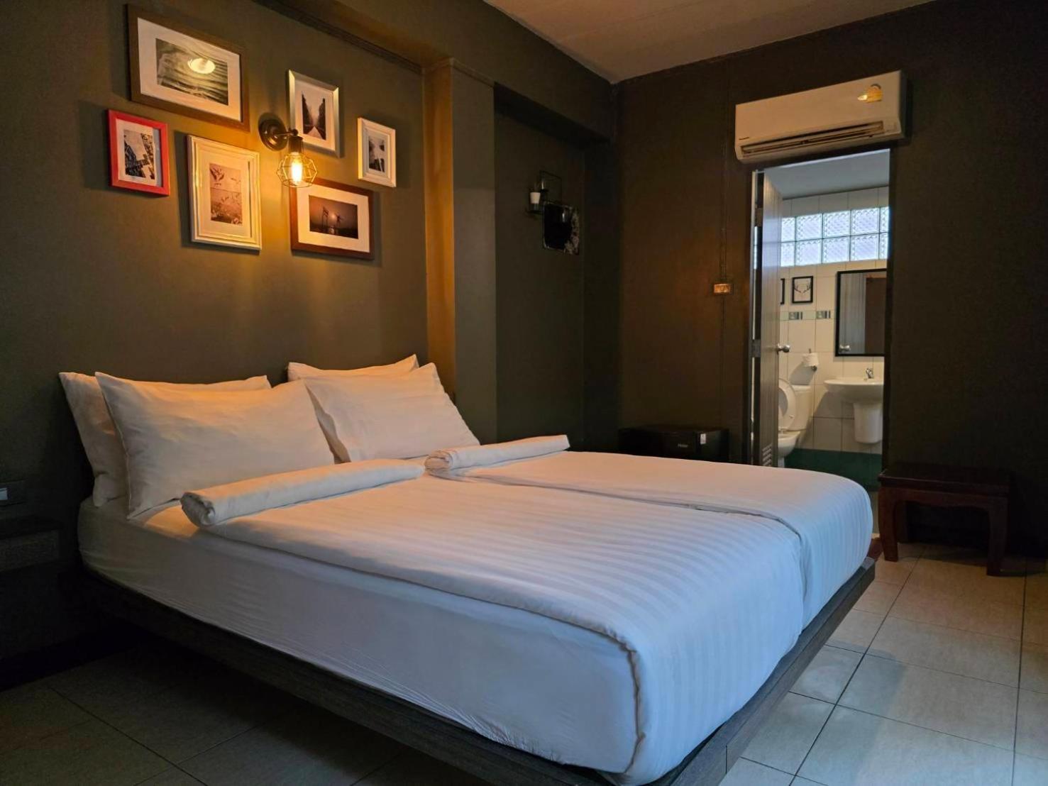 Bbhouse Rambuttri 2 Khách sạn