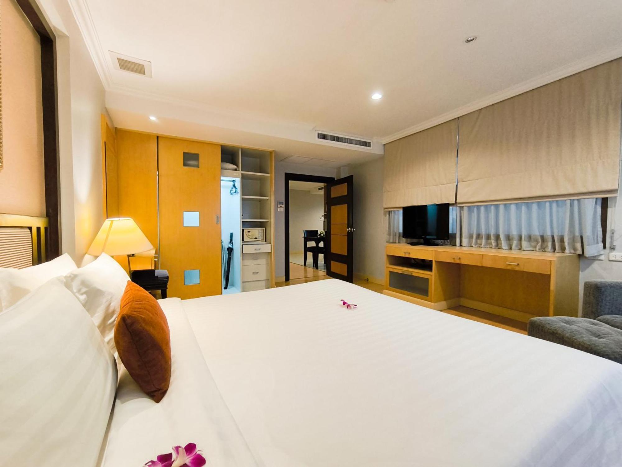 Hotel The Key 3*