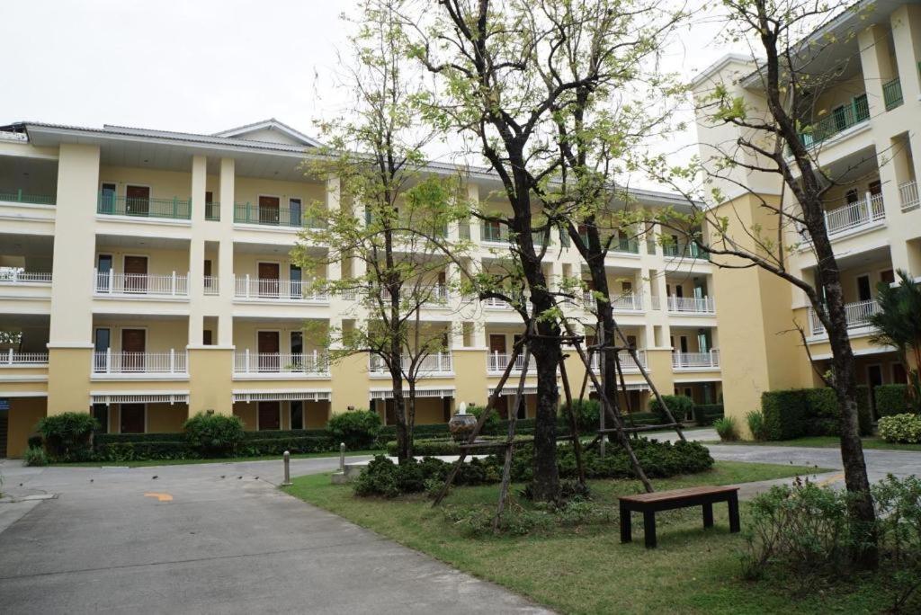 Hotell The One