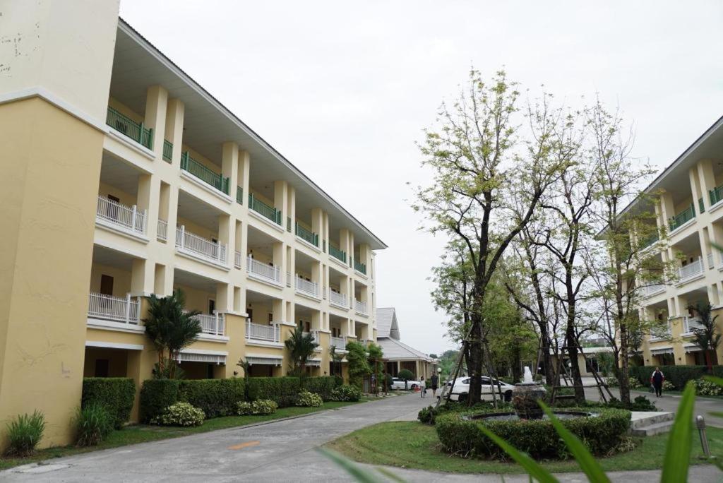 Hotell The One