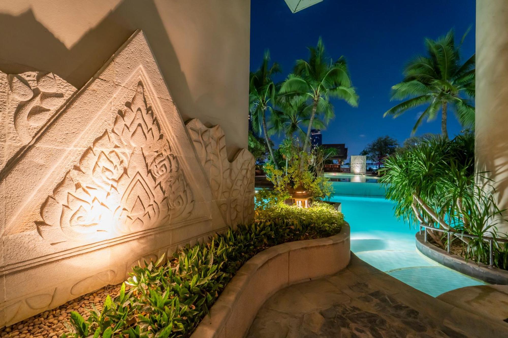 Hotell Century Park 4*