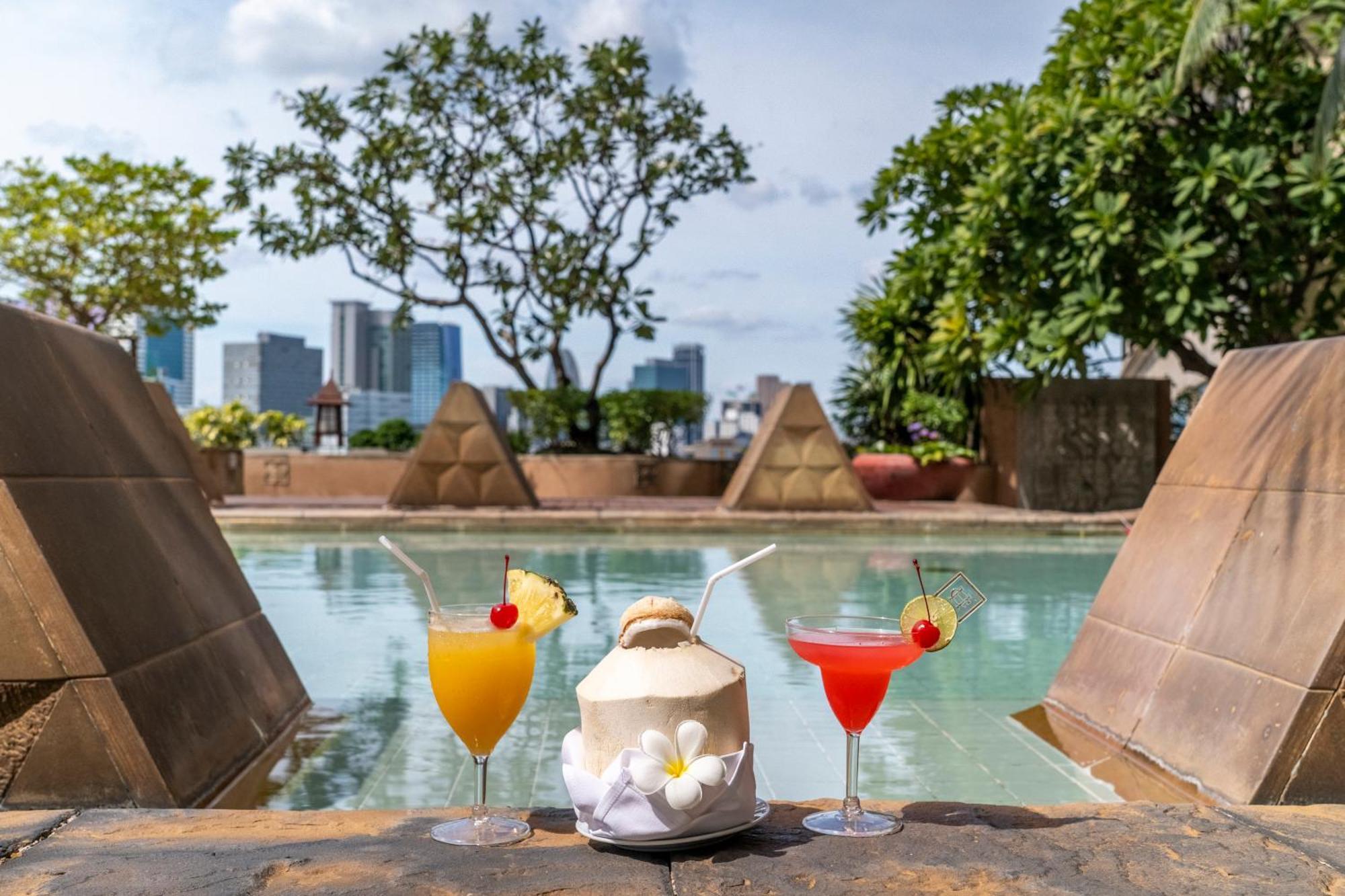 Century Park Hotell Bangkok