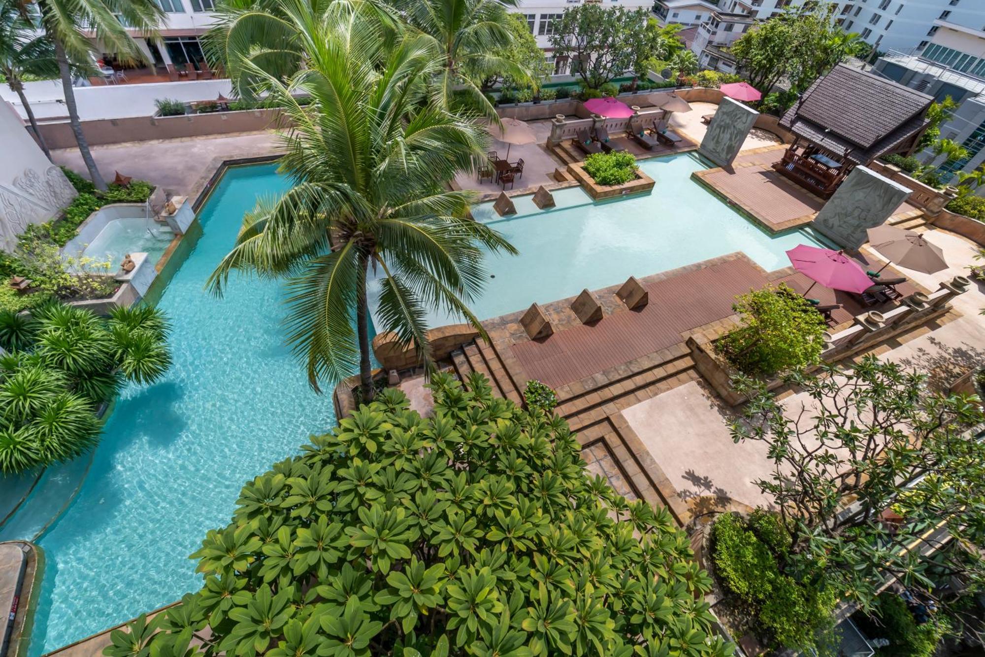 Century Park Hotell