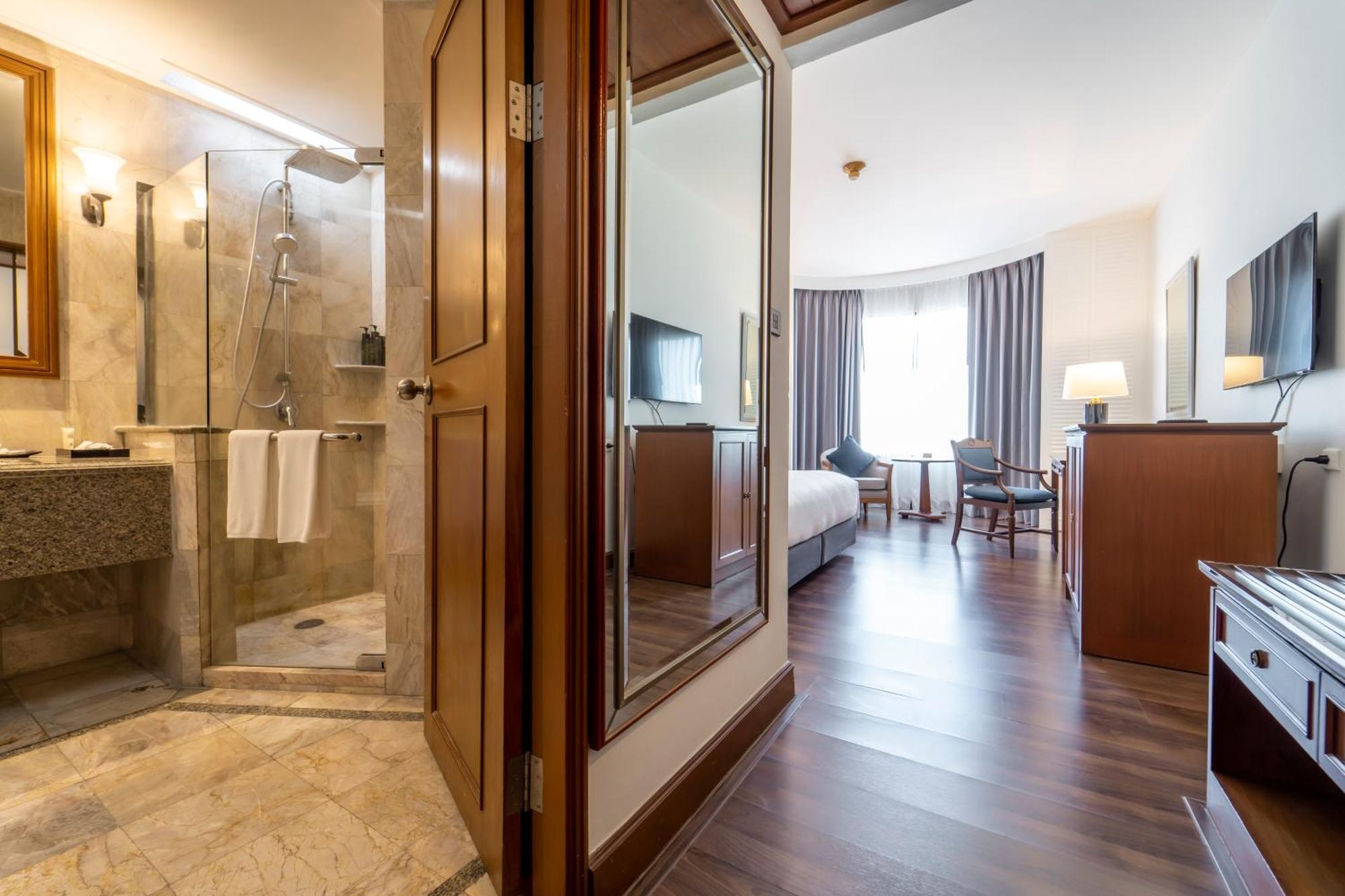 Hotell Century Park