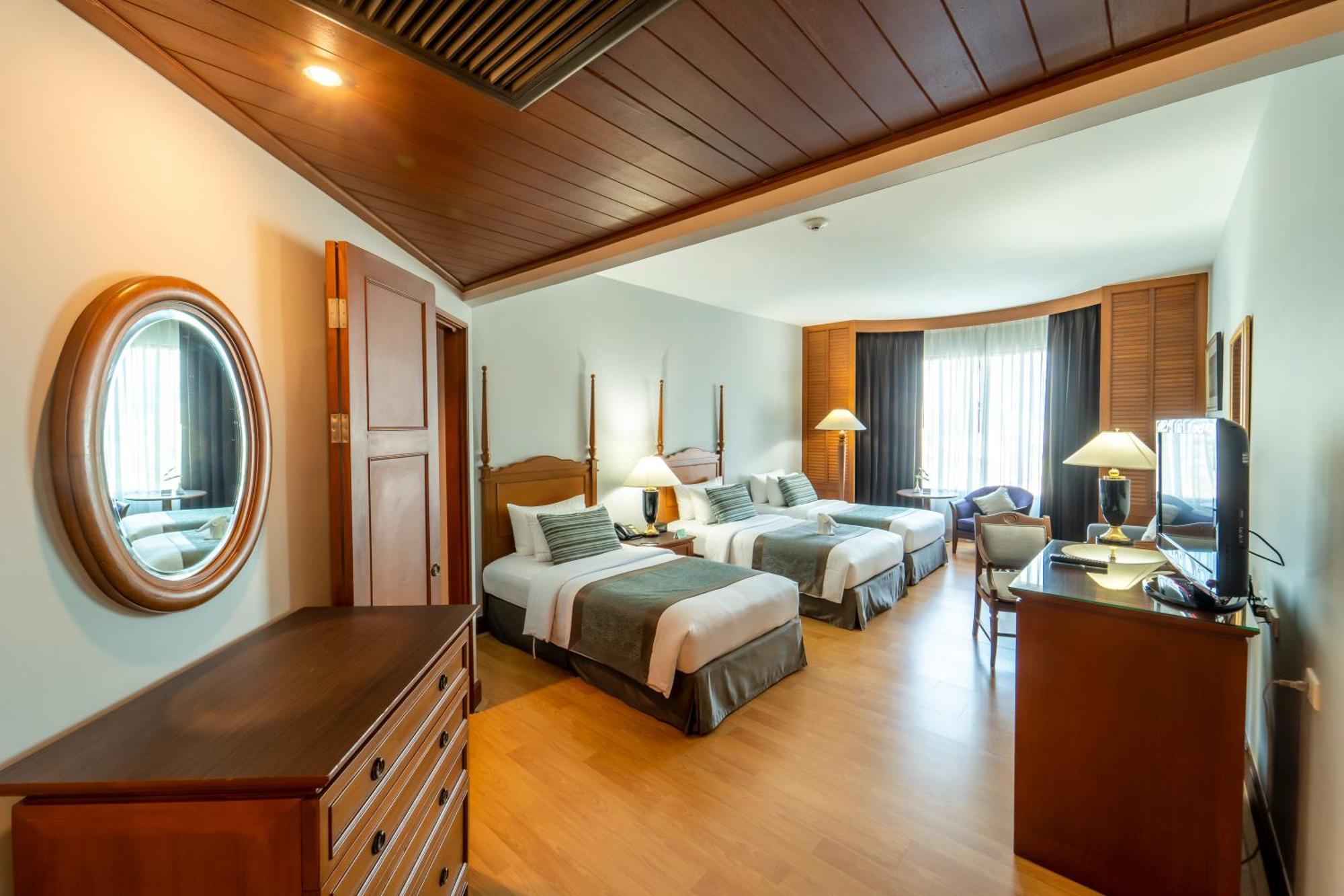 Hotell Century Park