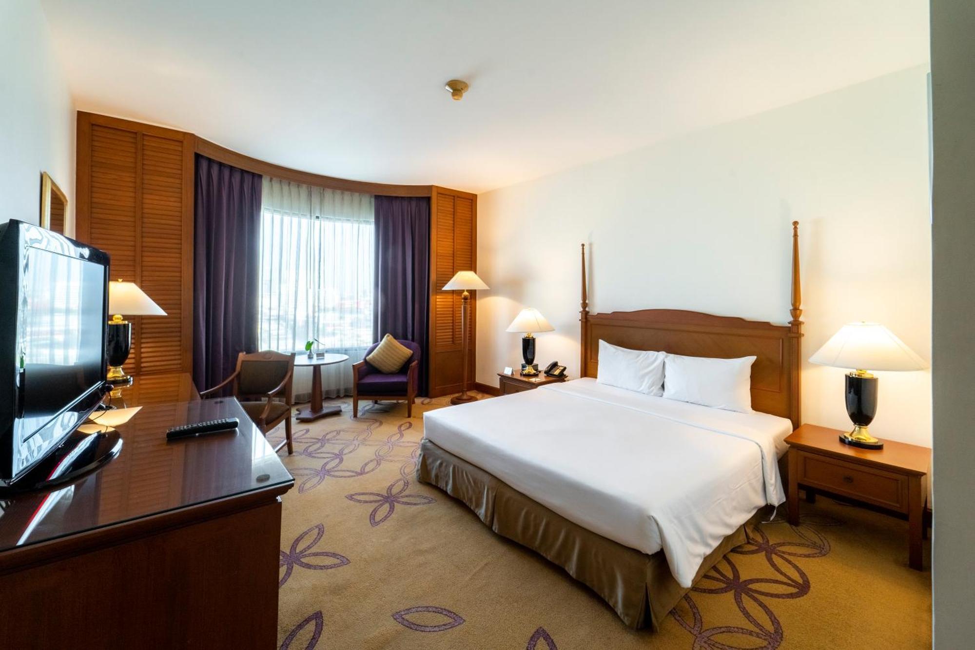 Hotell Century Park
