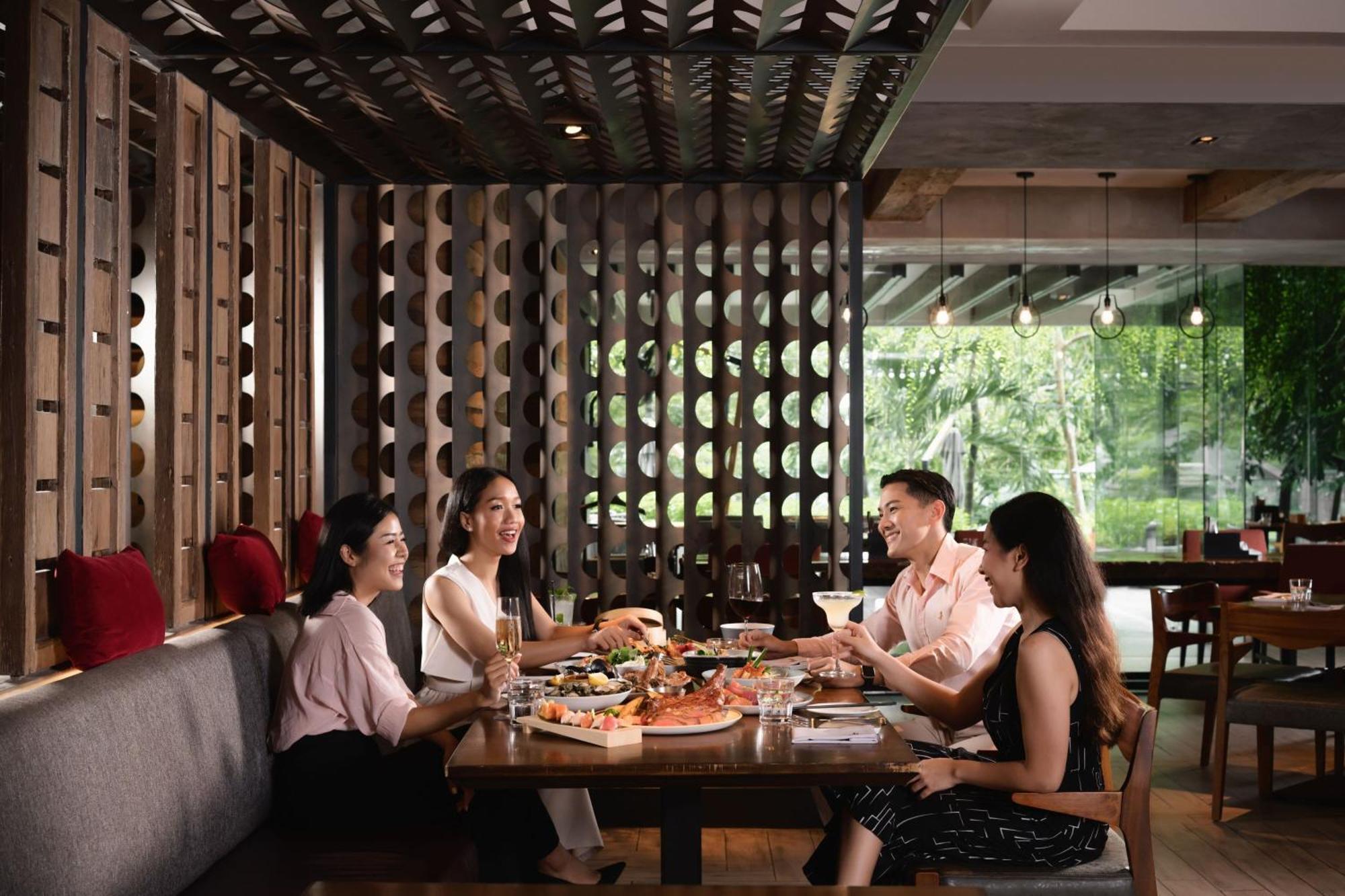 Hotel Marriott Marquis Queens Park 5*