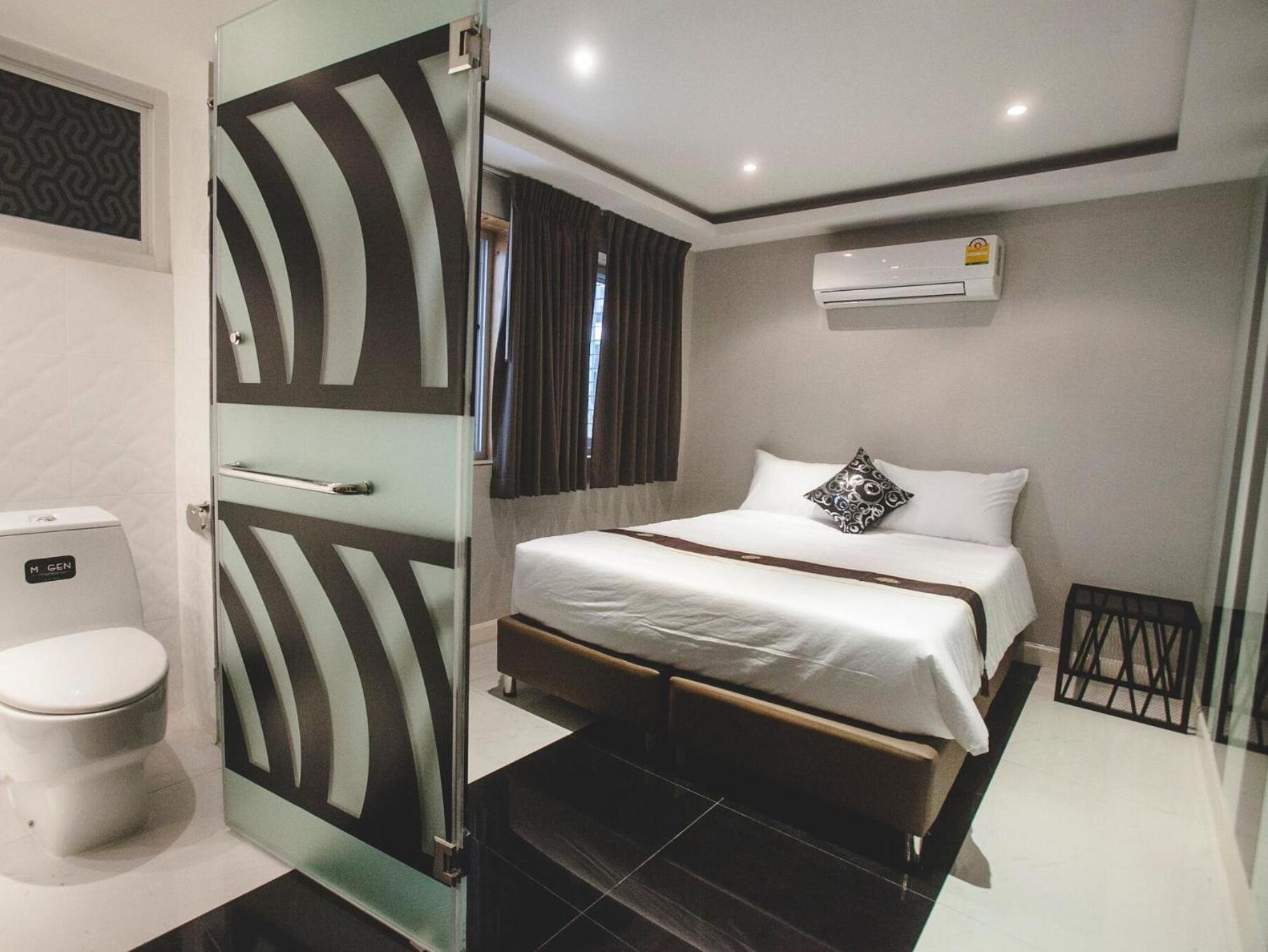 Albergue Double Five *