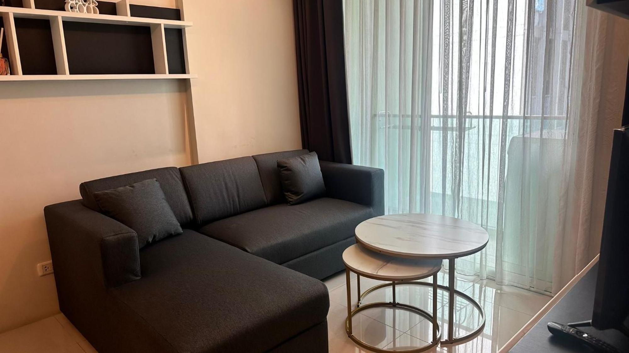 Apartemen Spacious Sukhumvit Near Emquartier *
