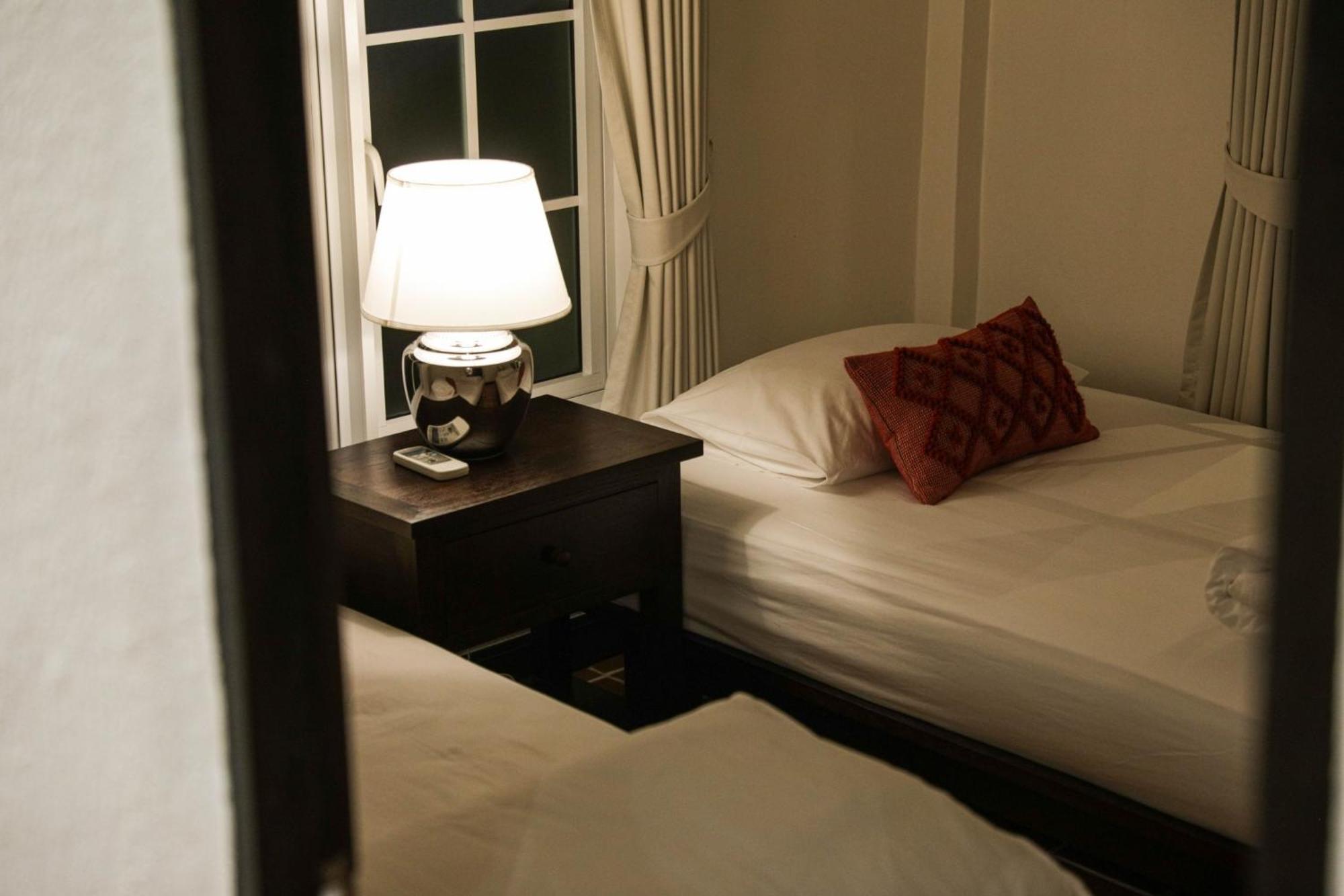 10mins To Bkk Airport 3br Group *