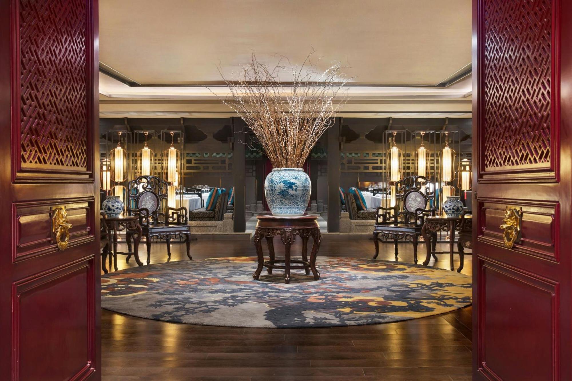 Hotel Marriott Marquis Queens Park 5*
