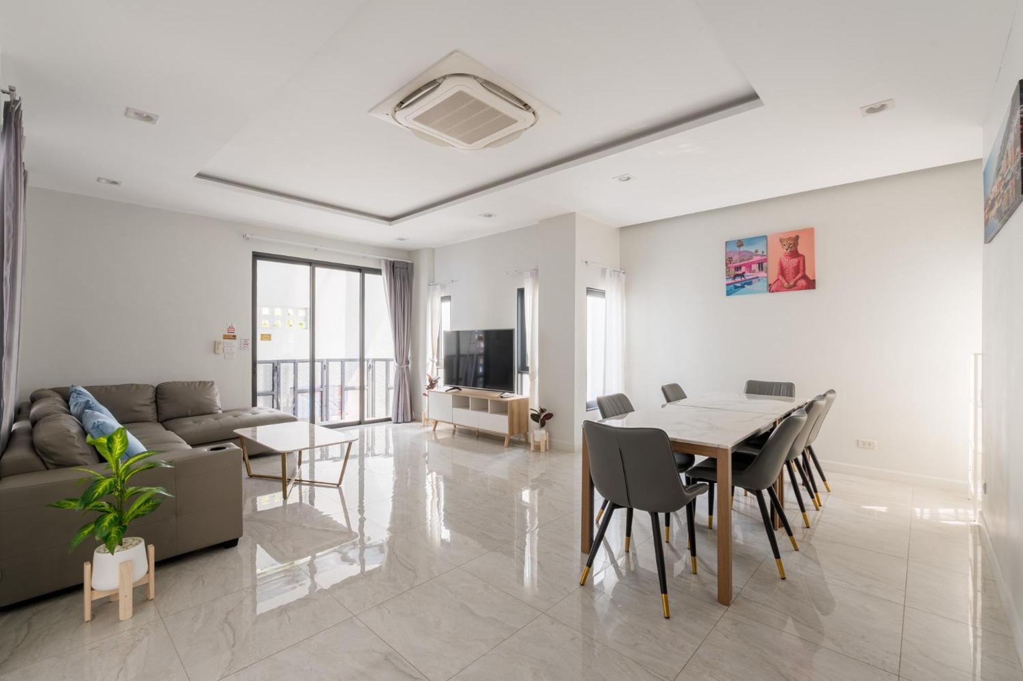 Cj Private Near Bts Thonglor Bangkok