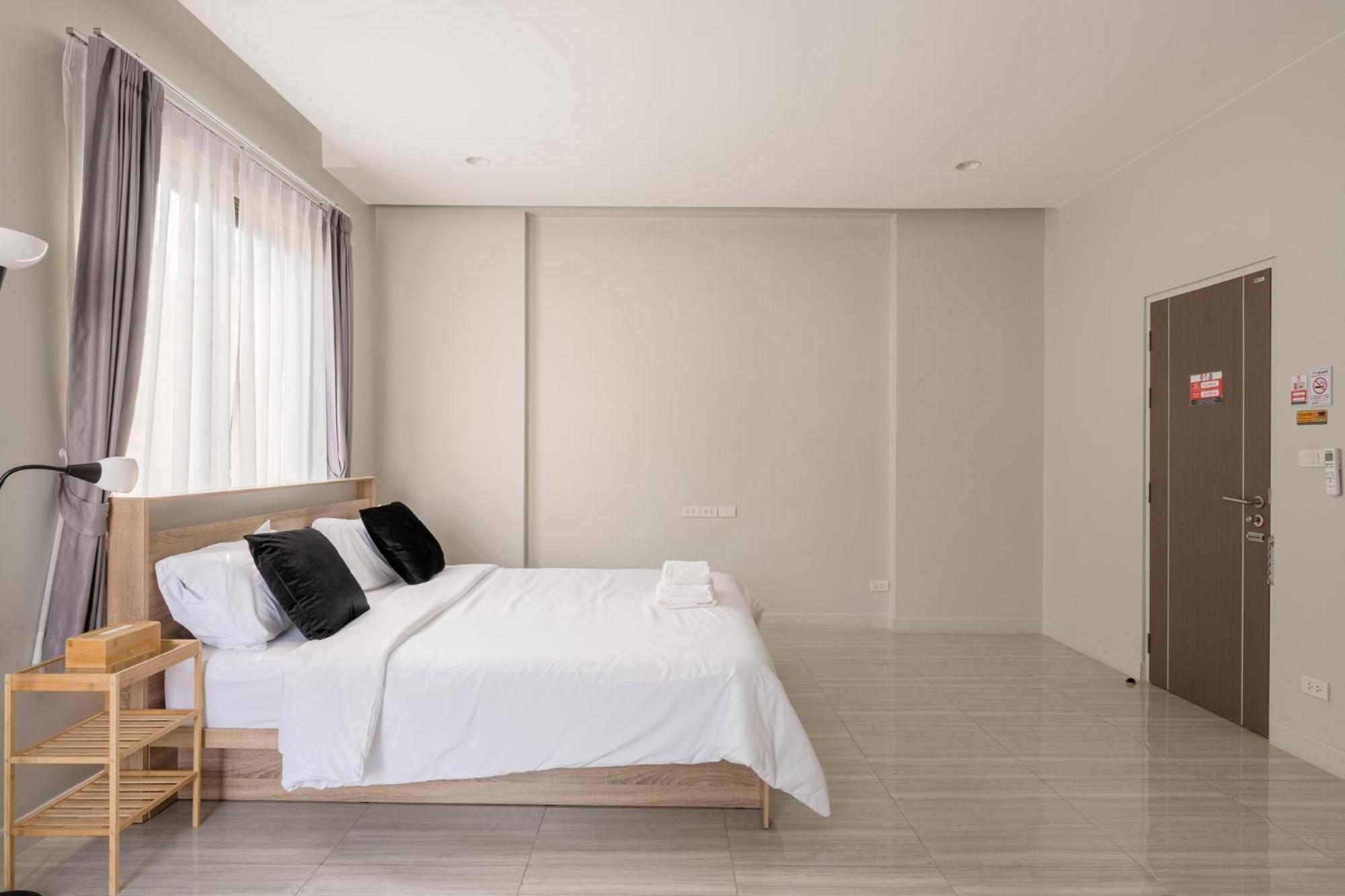Villa Cj Private Near Bts Thonglor Bangkok