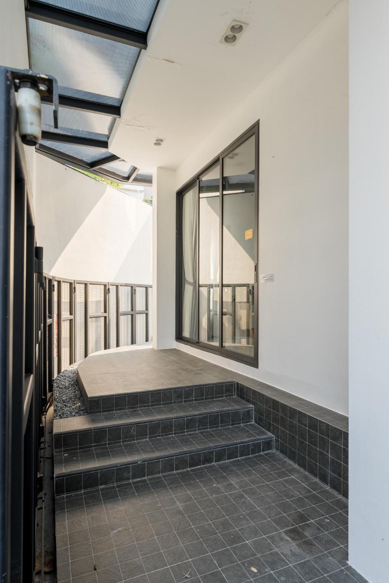Villa Cj Private Near Bts Thonglor *