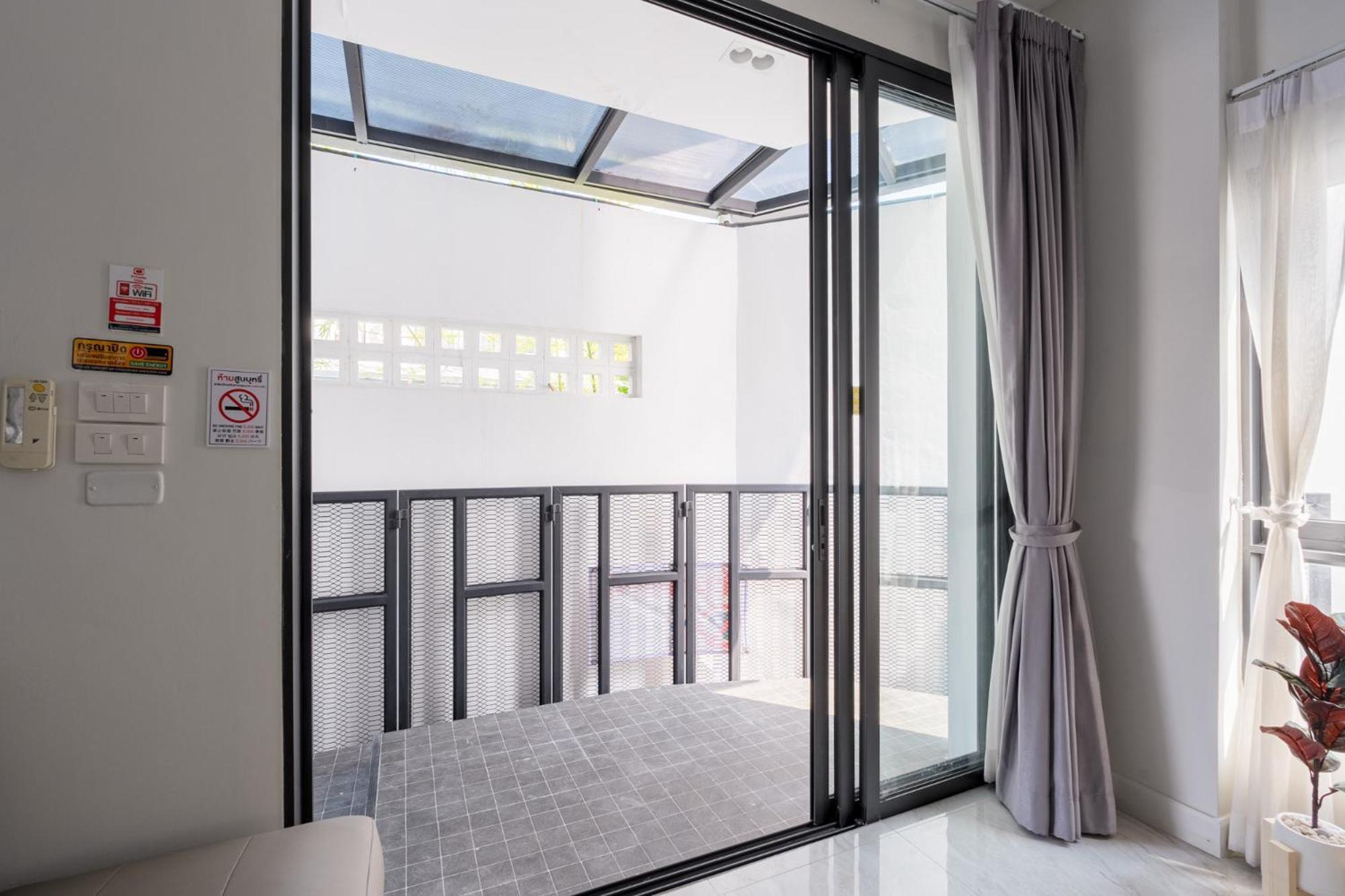 Cj Private Near Bts Thonglor Villa Bangkok