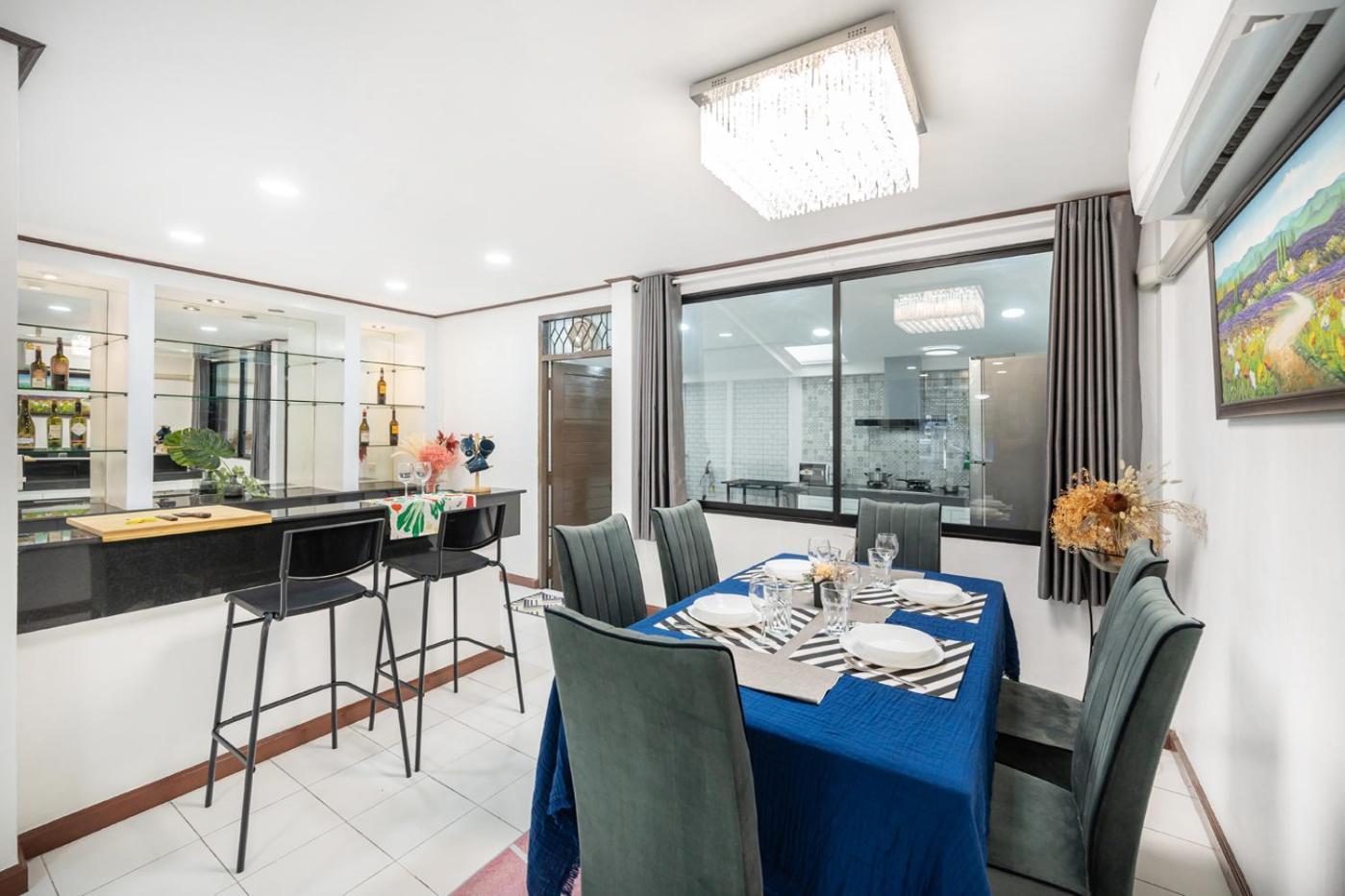 Miq Hk16-3br Ratchada-huaykwang Mrt With Pool Table Near Jodd Fair Biệt thự Bangkok