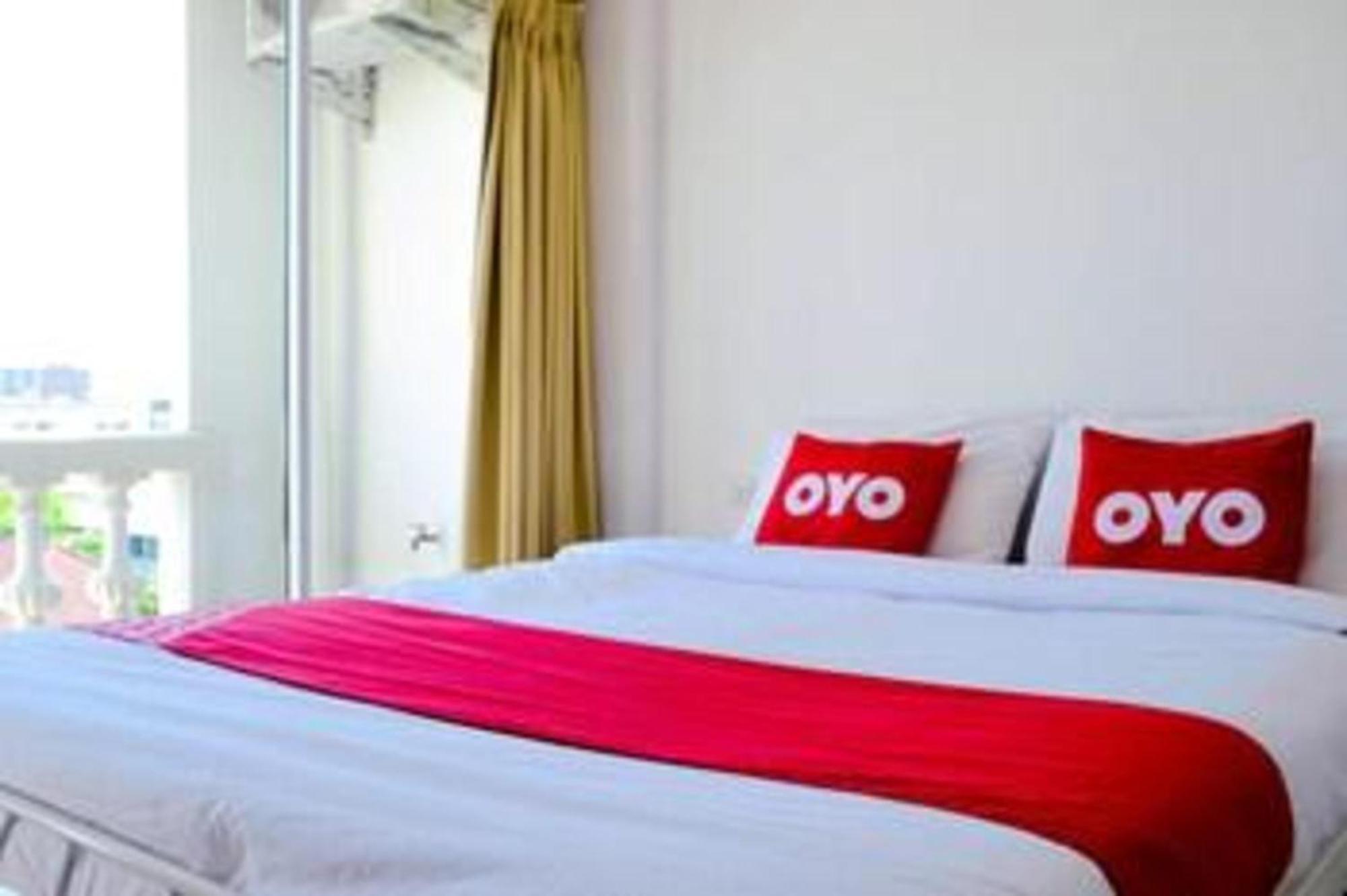 Super Oyo 498 Ladawan Khách sạn Bangkok