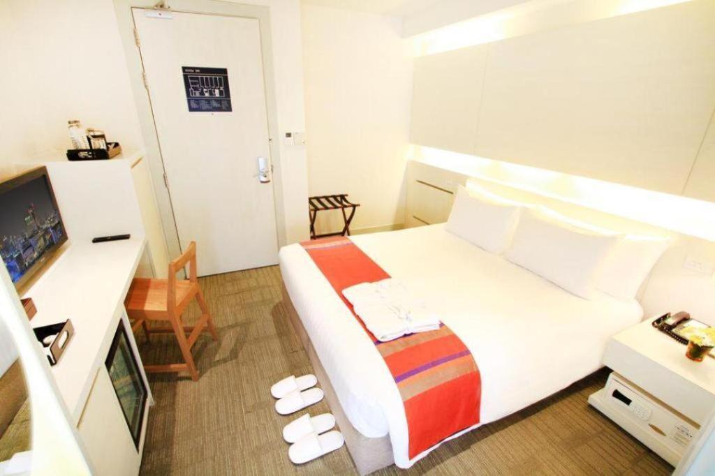 Hiptique Sukhumvit 13 3* Bangkok