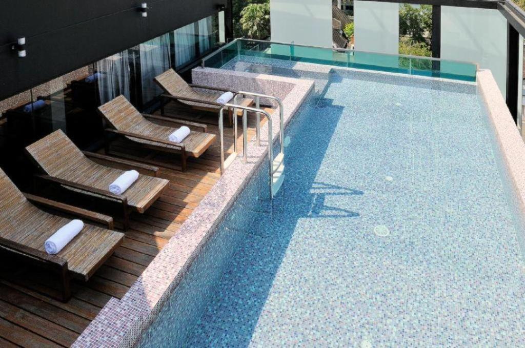 Hiptique Sukhumvit 13 Hotel 3*