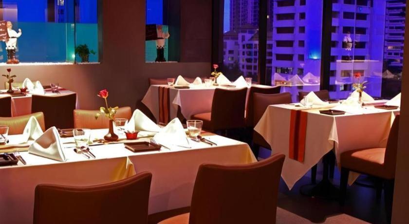 Hiptique Sukhumvit 13 Hotel