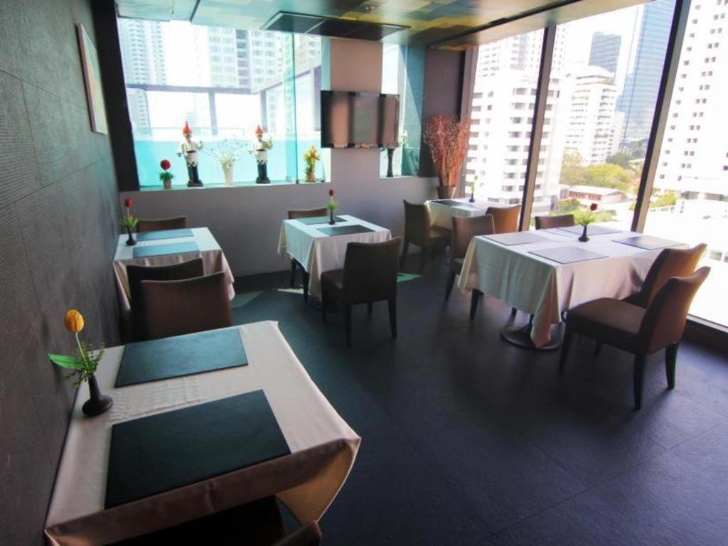 Hotel Hiptique Sukhumvit 13 3*