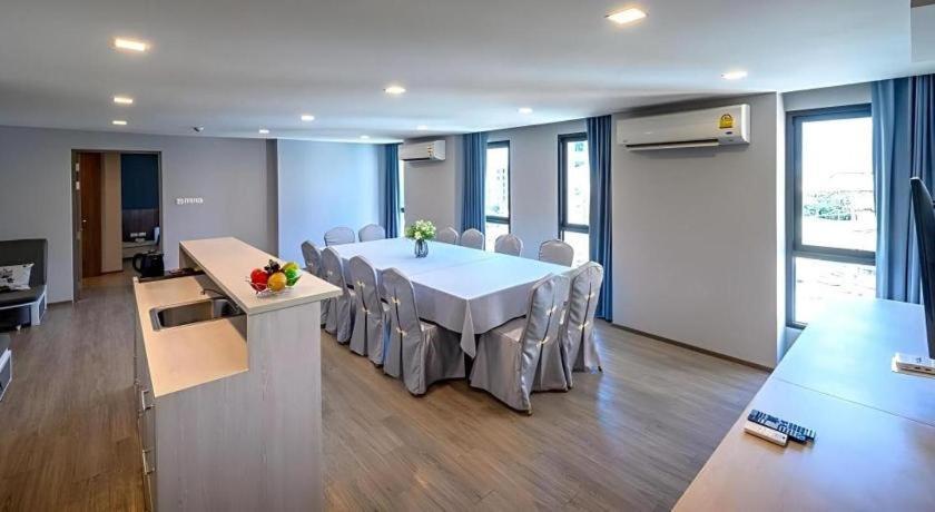 Iwish Hotel Bangkok