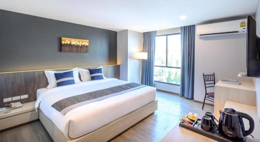 Iwish Hotel 3*