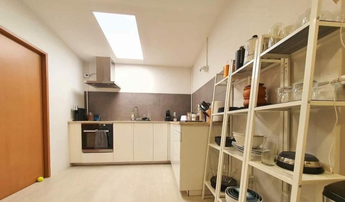 Leilighet House In Pridi - Stylish 3br Pet-friendly Bangkok