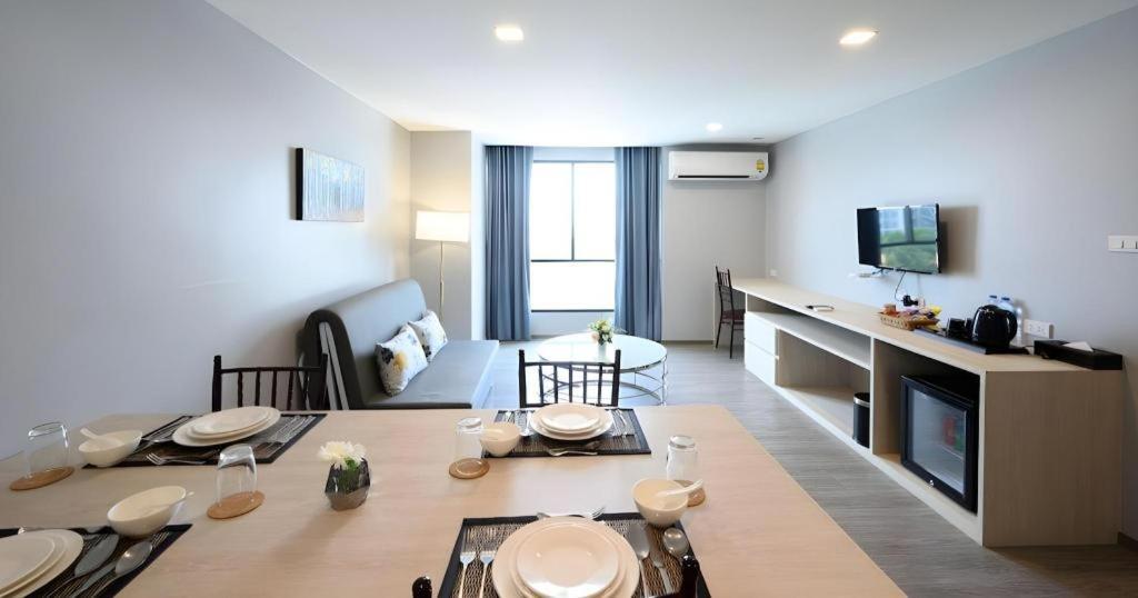 Iwish Hotel 3*