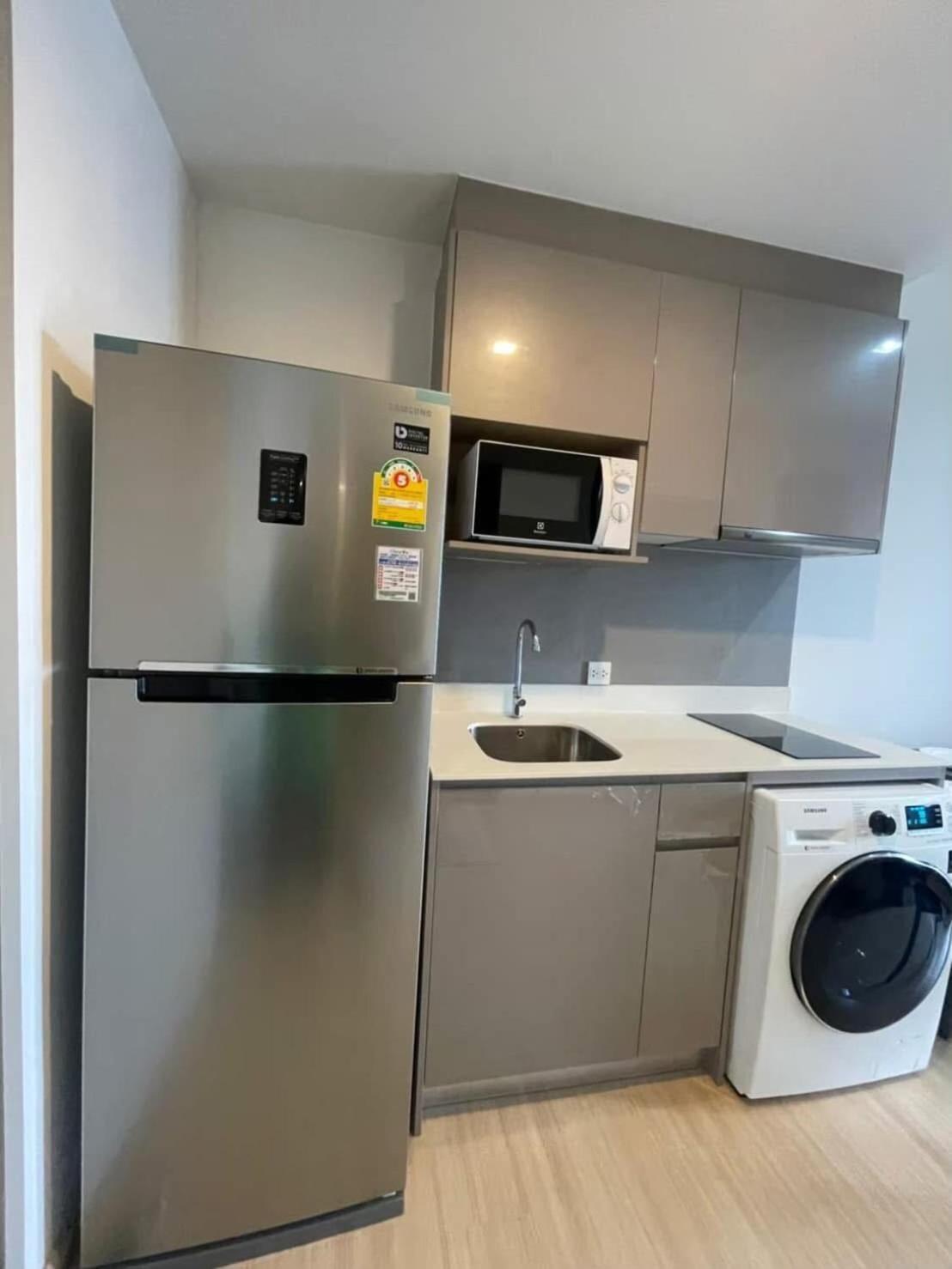 Luxury - Bts Punnawithi - Pool, Gym, Sauna Apartment