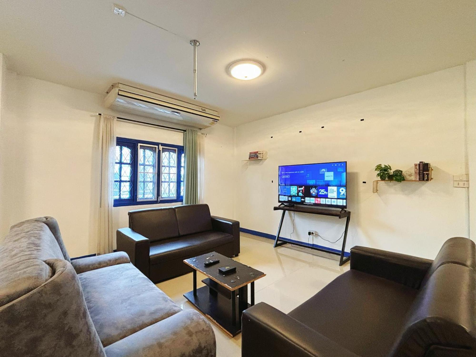 曼谷市中心/rama9/huai Khwang/6卧室花园泳池别墅 Villa *