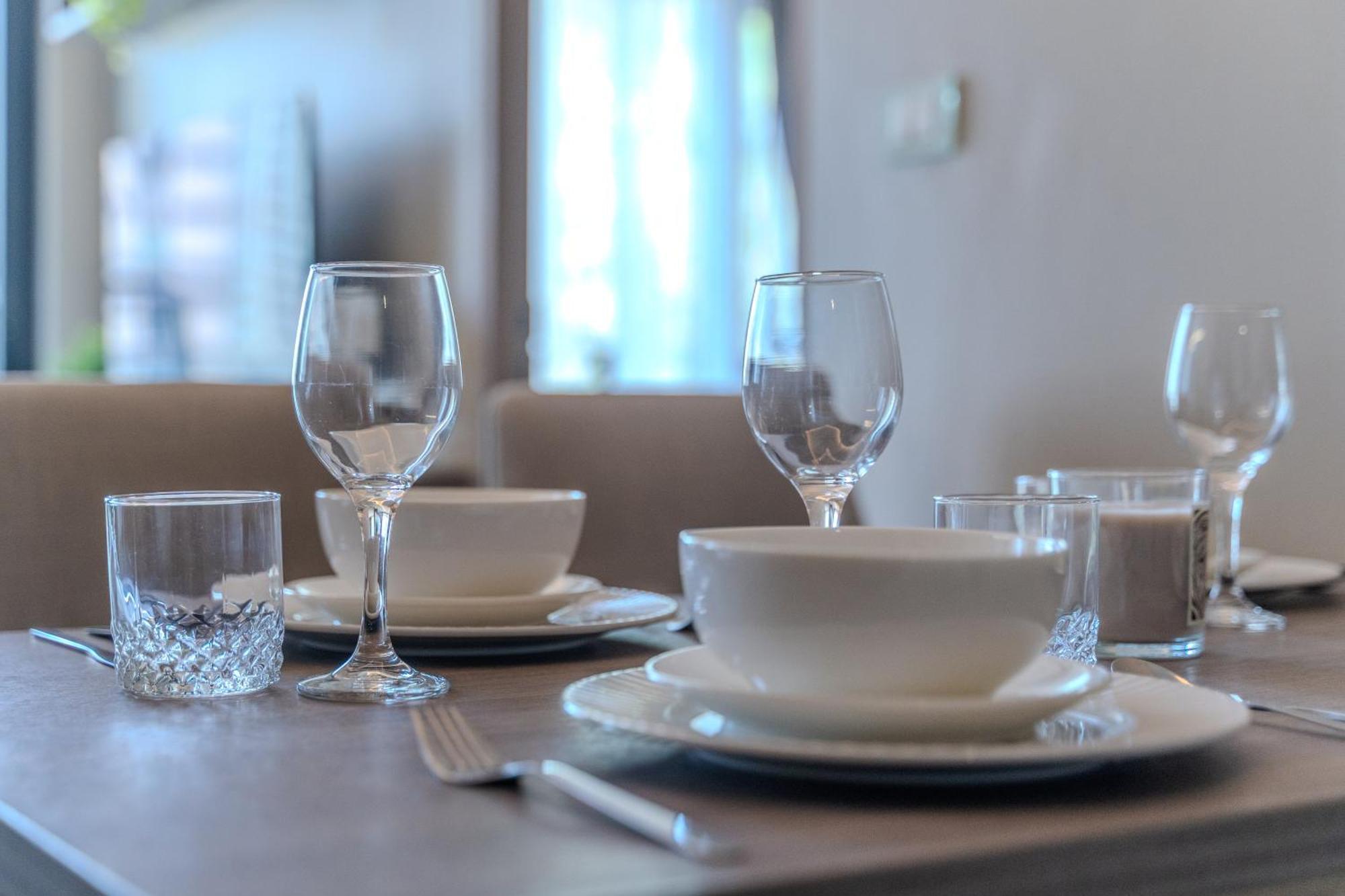 Luxury 2br With Sky Pool & Gym Near Bts Thong Lo Appartement *