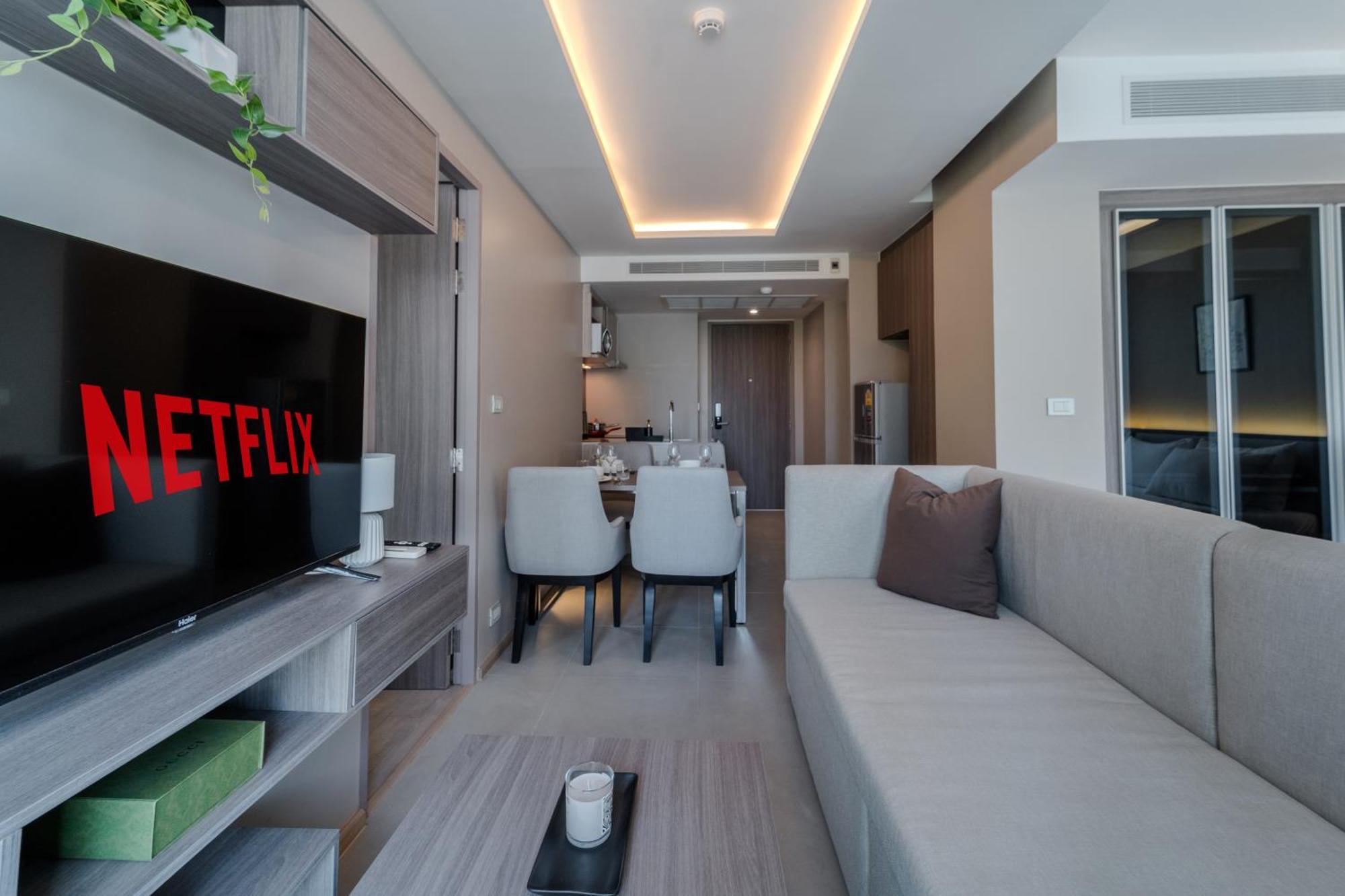 Luxury 2br With Sky Pool & Gym Near Bts Thong Lo Appartement