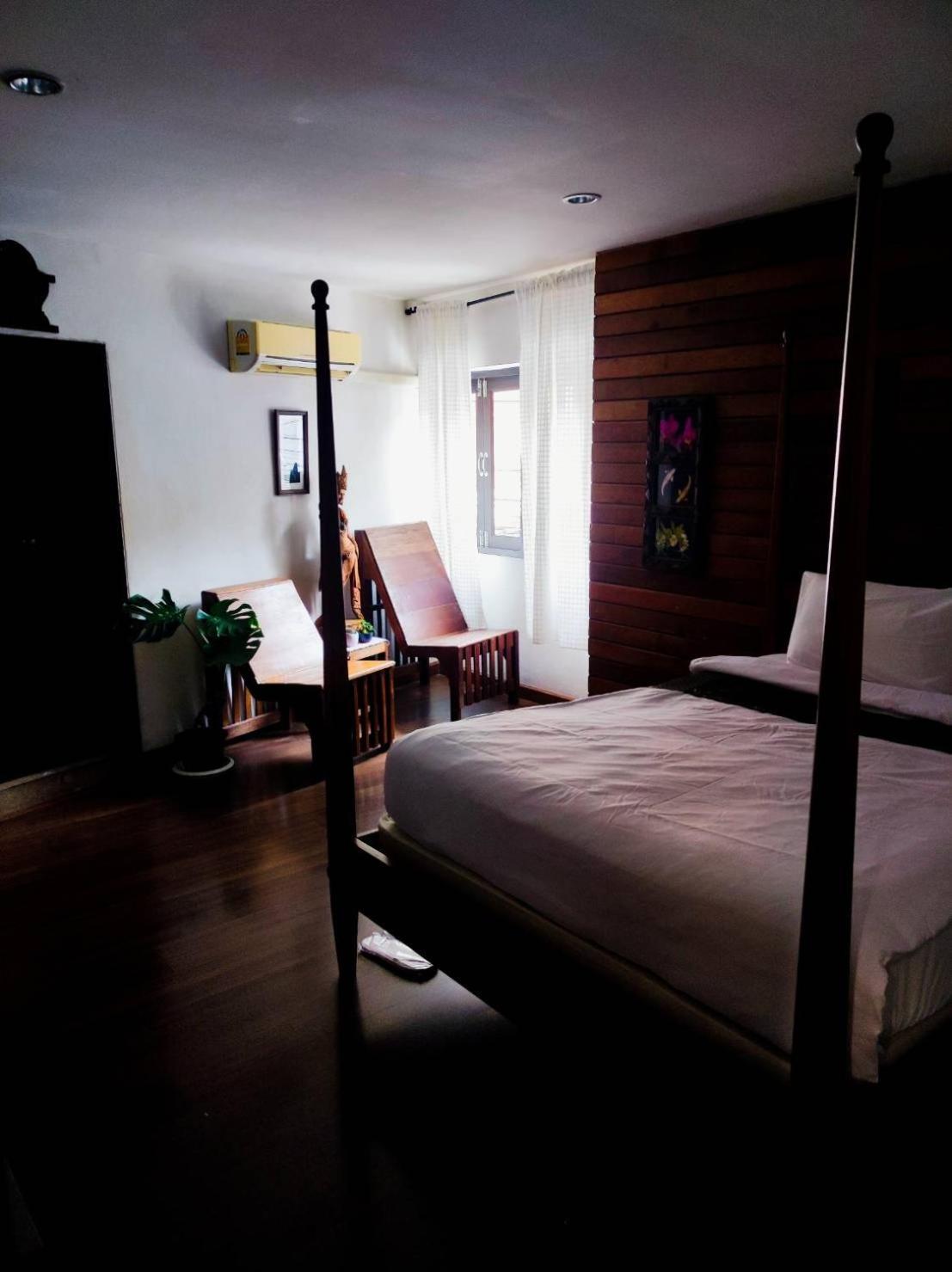 Mstay Bed & Breakfast 3*