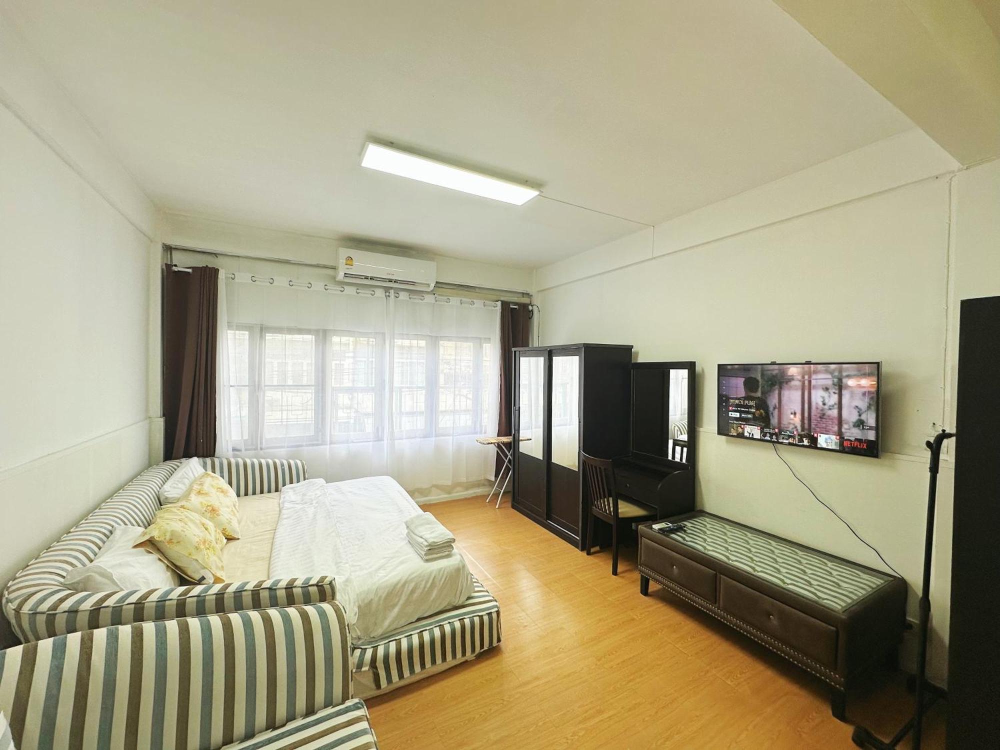 Location! 800m Mrt Rama9 *