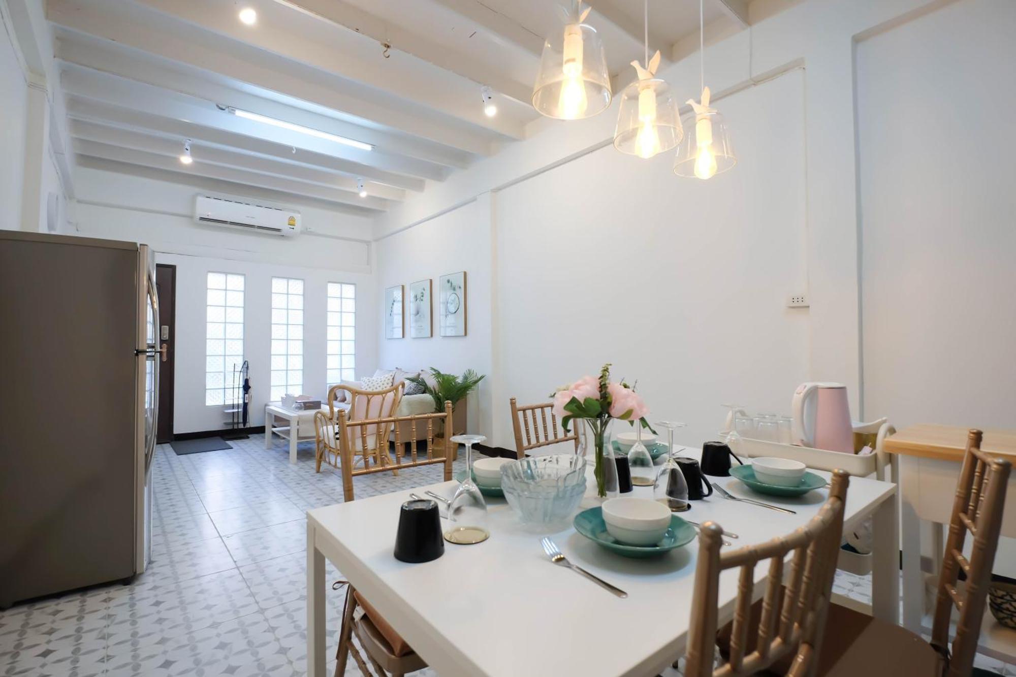 Home175 Peaceful 2br Near Bts & Iconsiam * Bangkok