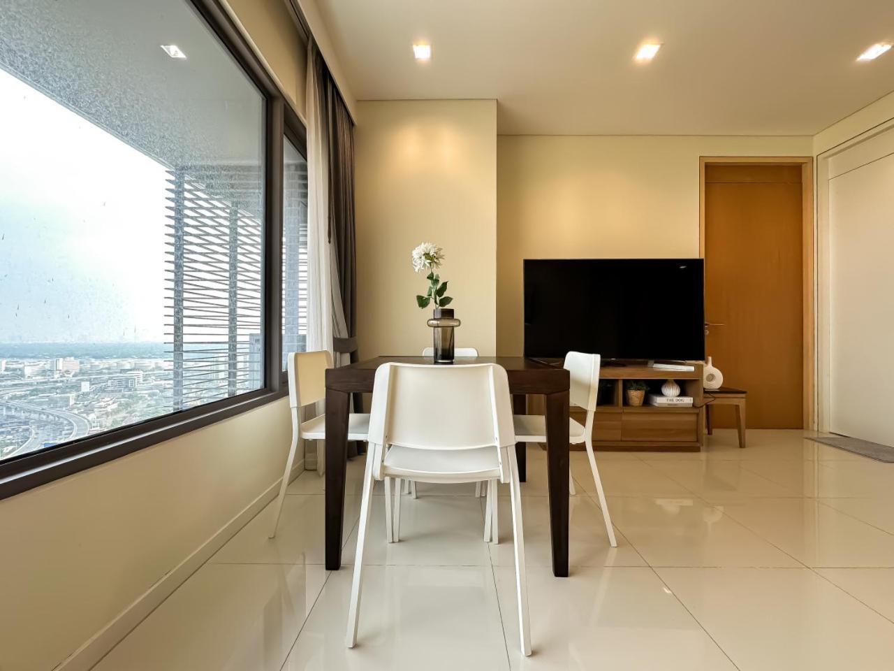 Spacious High Rise 2br - Ultra Fast Wifi - Phrom Phong * Bangkok