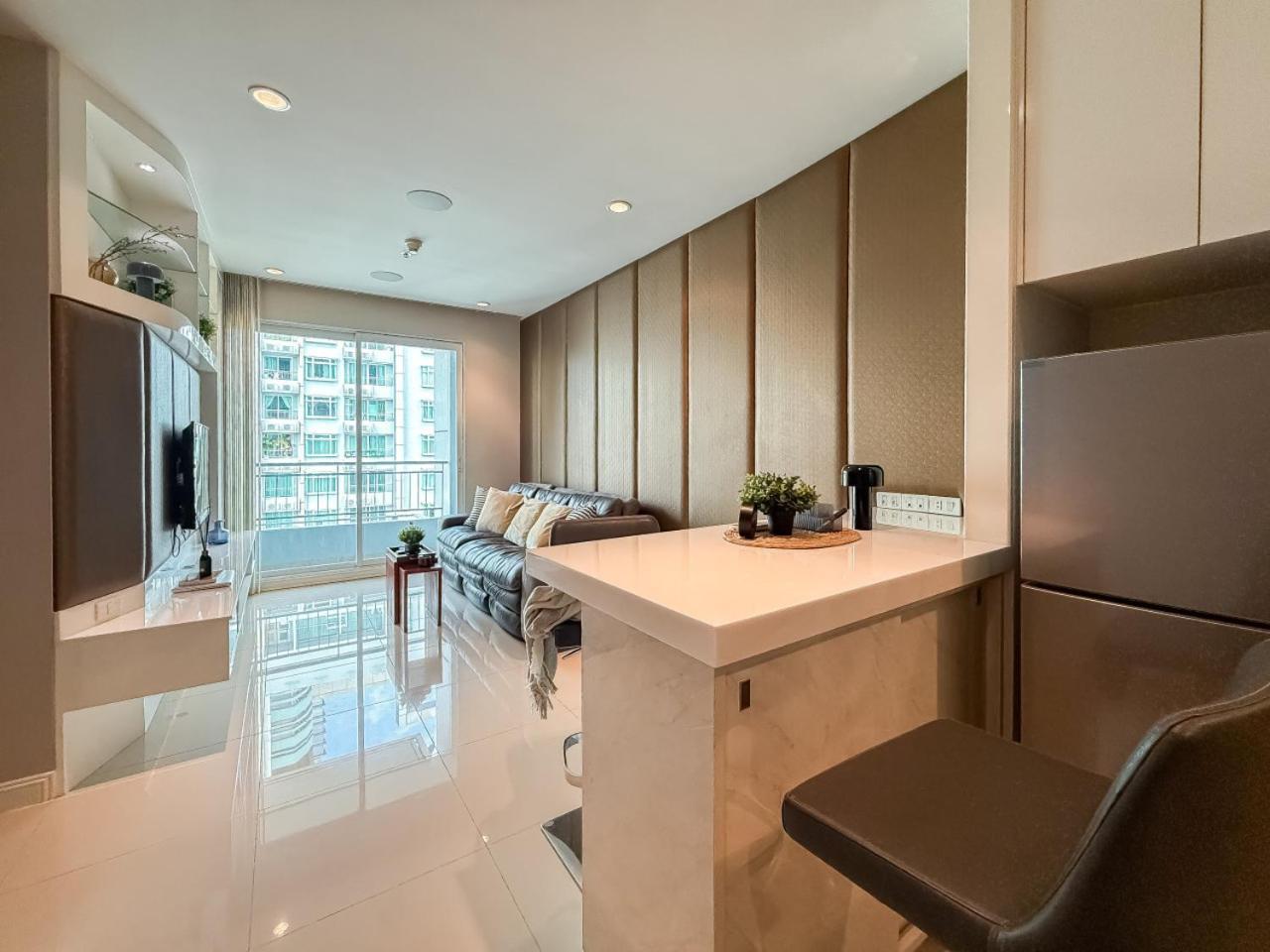 Luxurious High-rise - Ultra Fast Wifi - Mrt Petchaburi * Bangkok