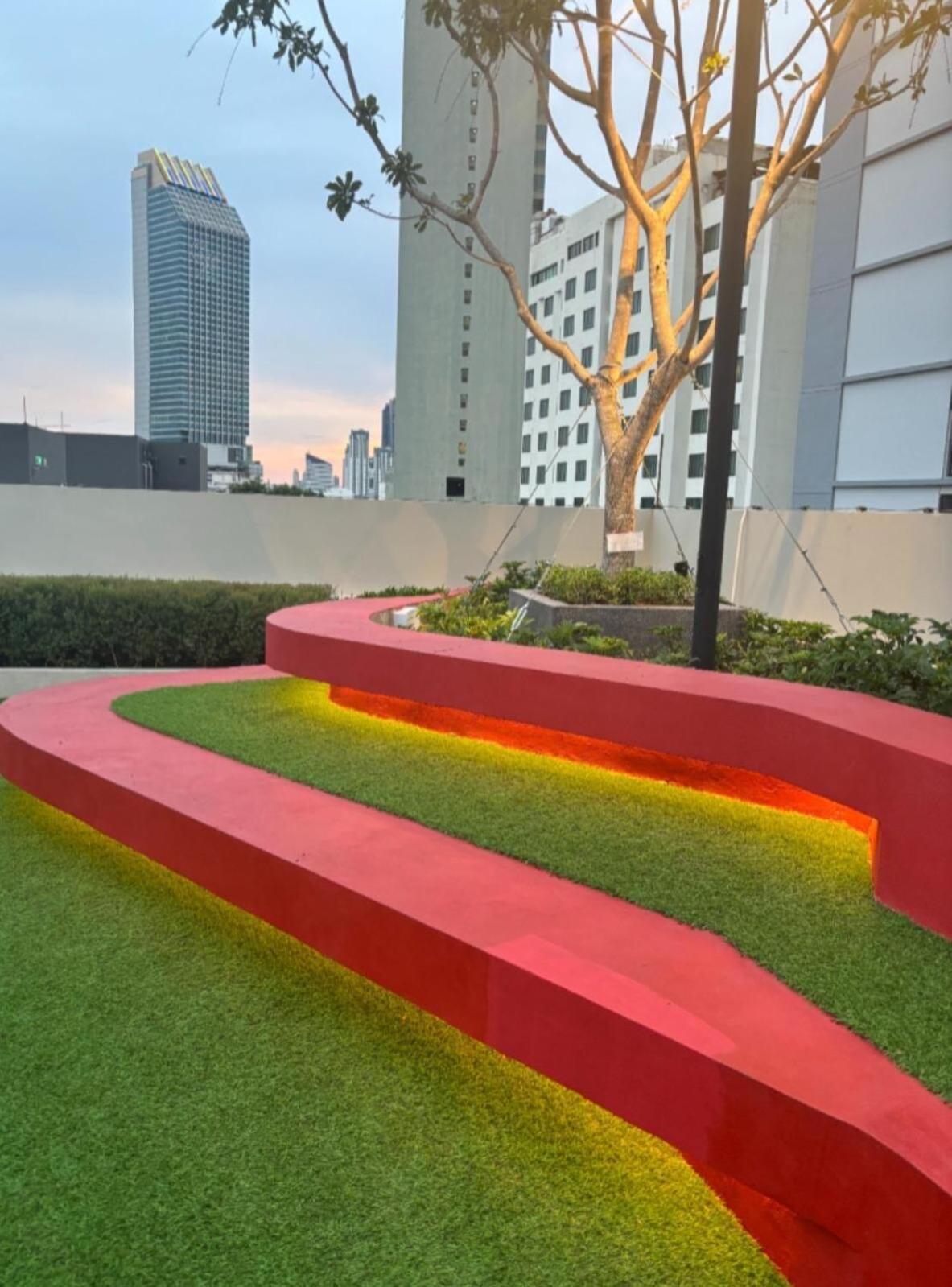 Quintara Mhy'gen Ratchada Apartemen Bangkok