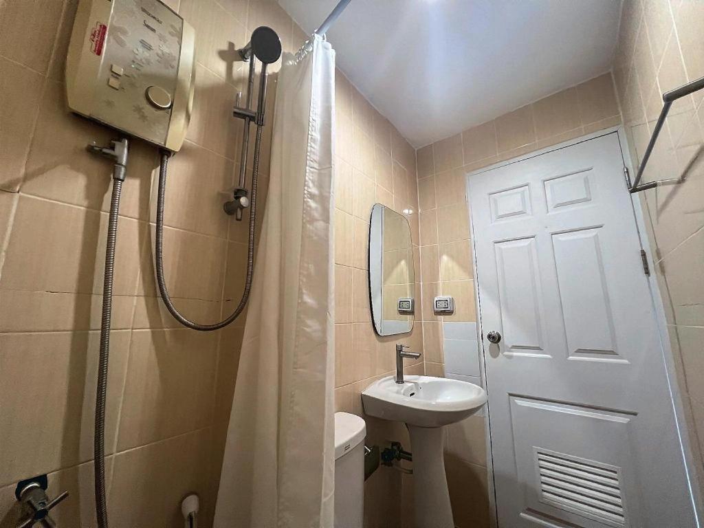 Ban Thungdang Housetel 2* Bangkok