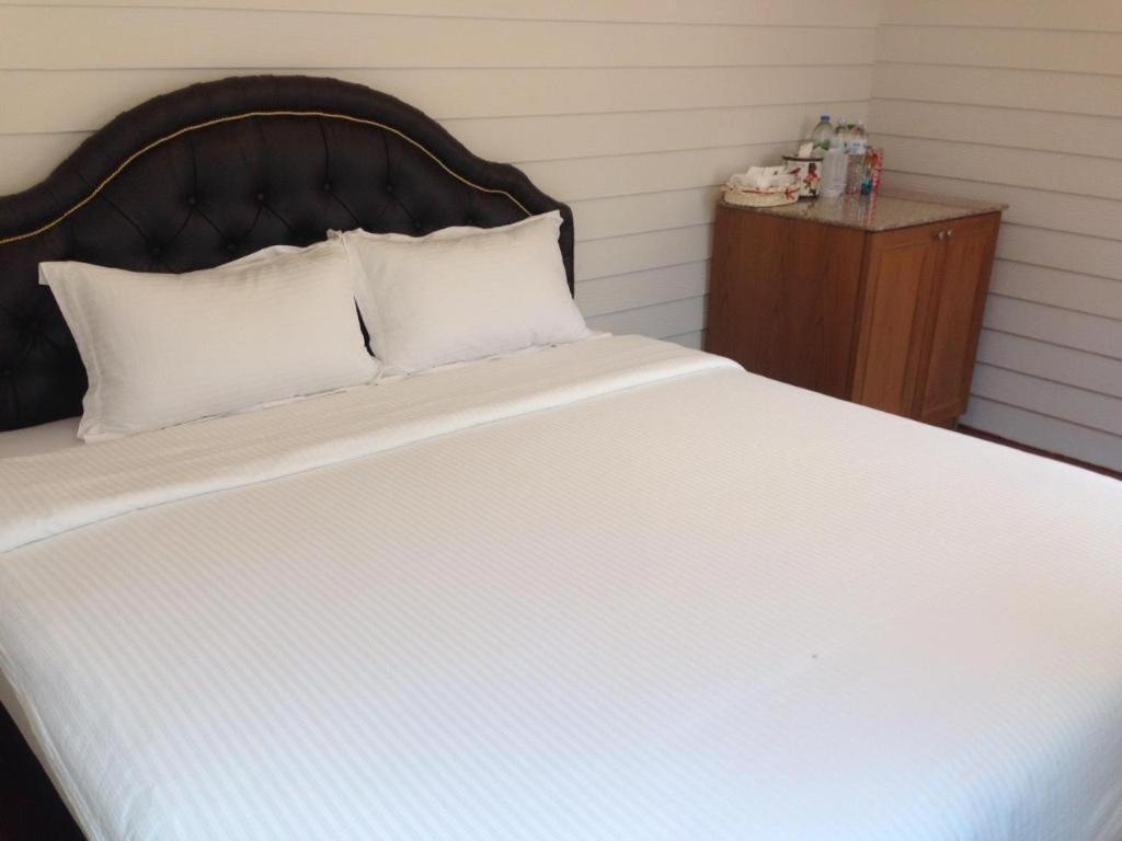 Ban Thungdang Housetel 2* Bangkok