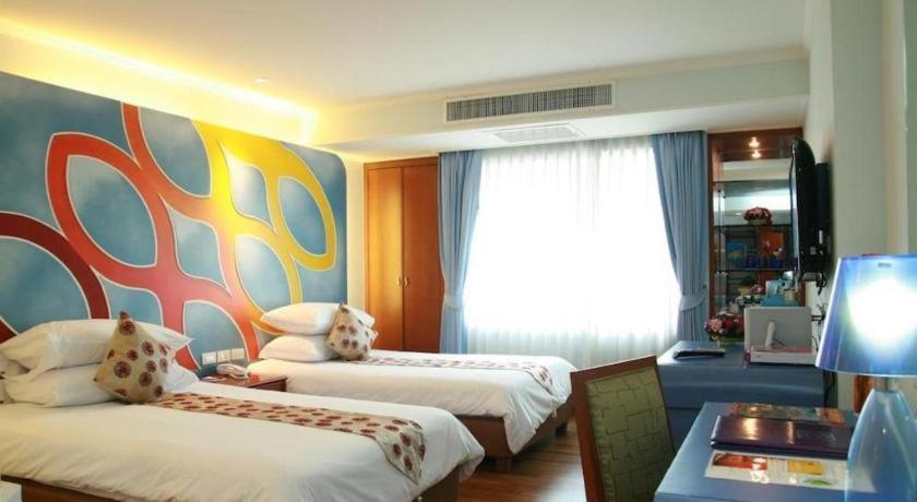 Hotel Hip 3*