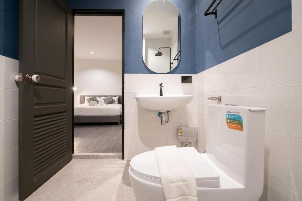 Hotell Kowtha Rivertel
