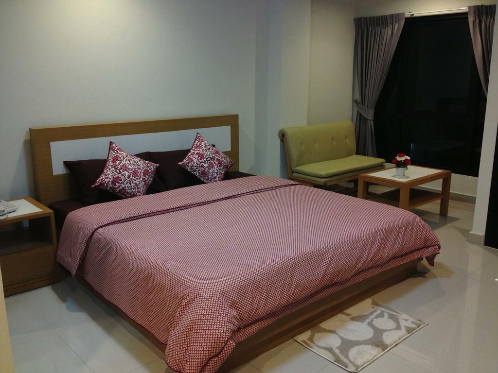 Hotel Ipremium Sukhumvit 81 3*
