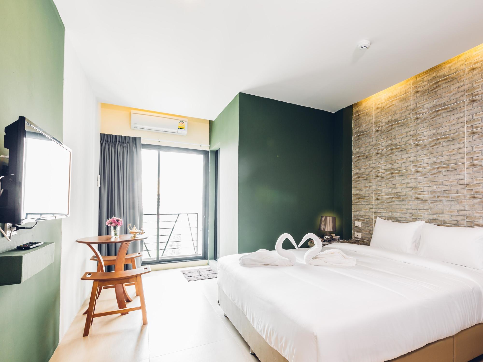 Khách sạn Baron Zotel Sha 4*